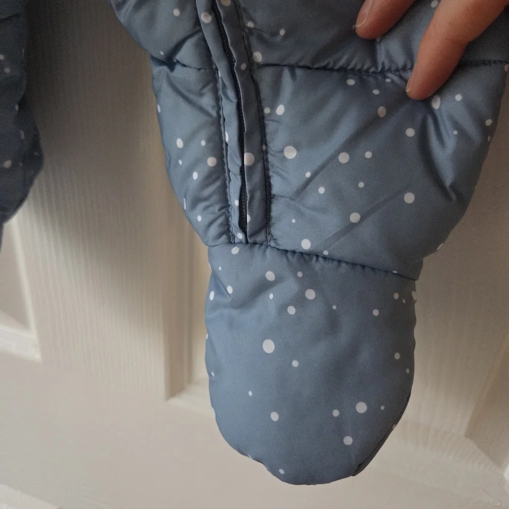 Lullaby Lane Snowsuit NWT 0-3 Months and 3-6 Newborn Winter